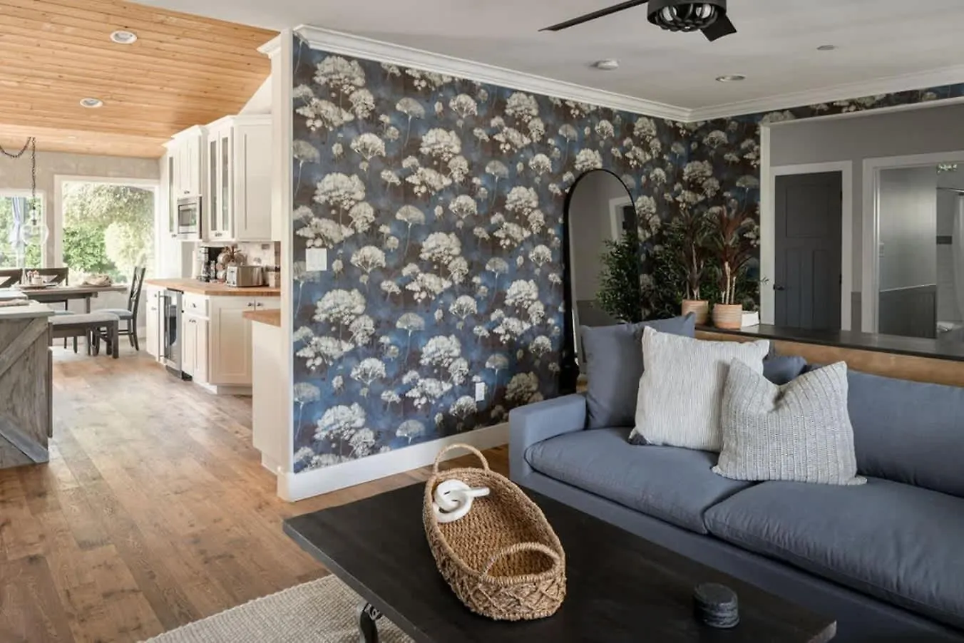 Old Town Farm-To-Table Home - Gourmet Adventure With Pool Scottsdale